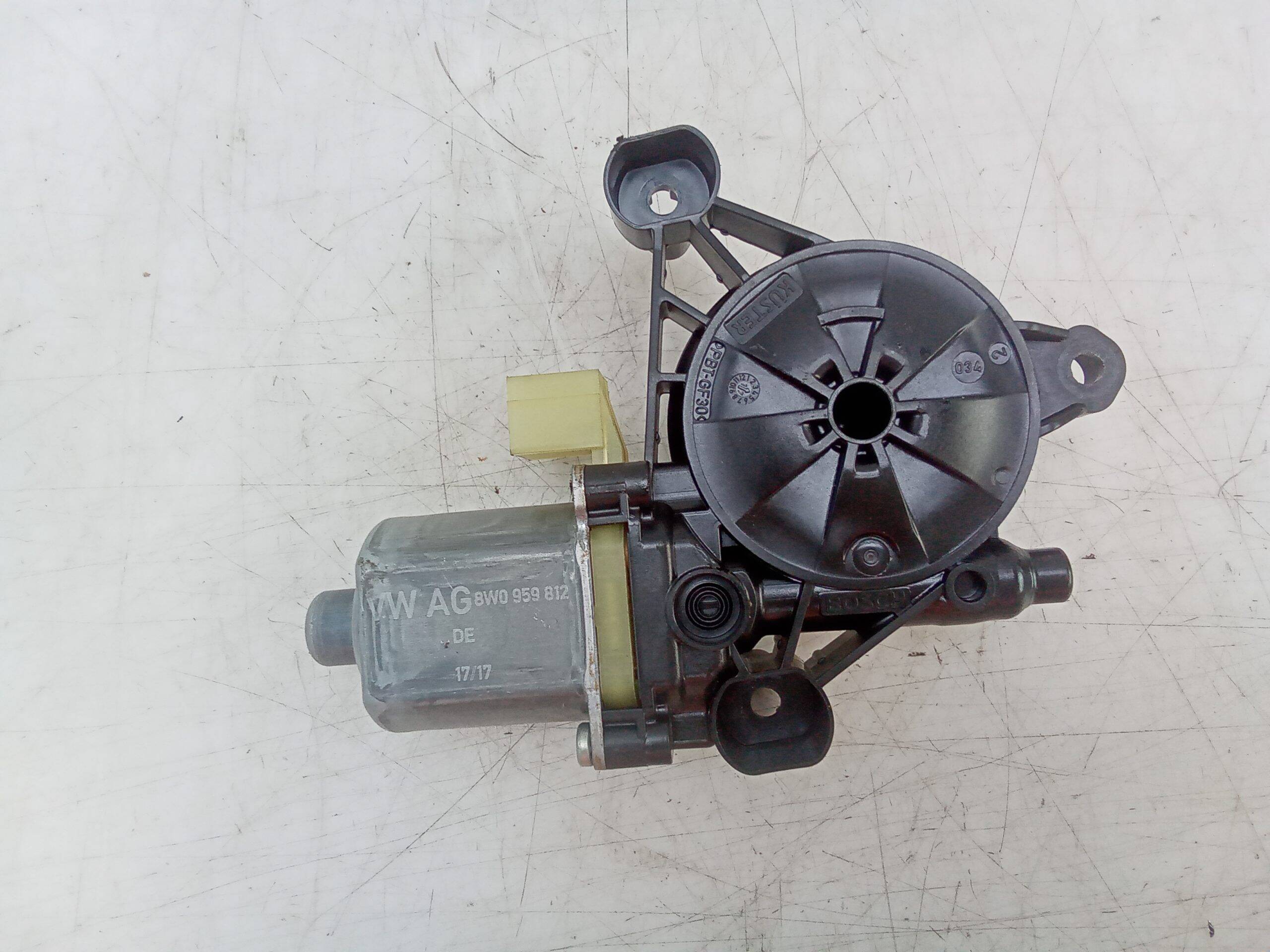 Motor elevalunas trasero derecho audi a4 avant (8w5)(08.2015->)