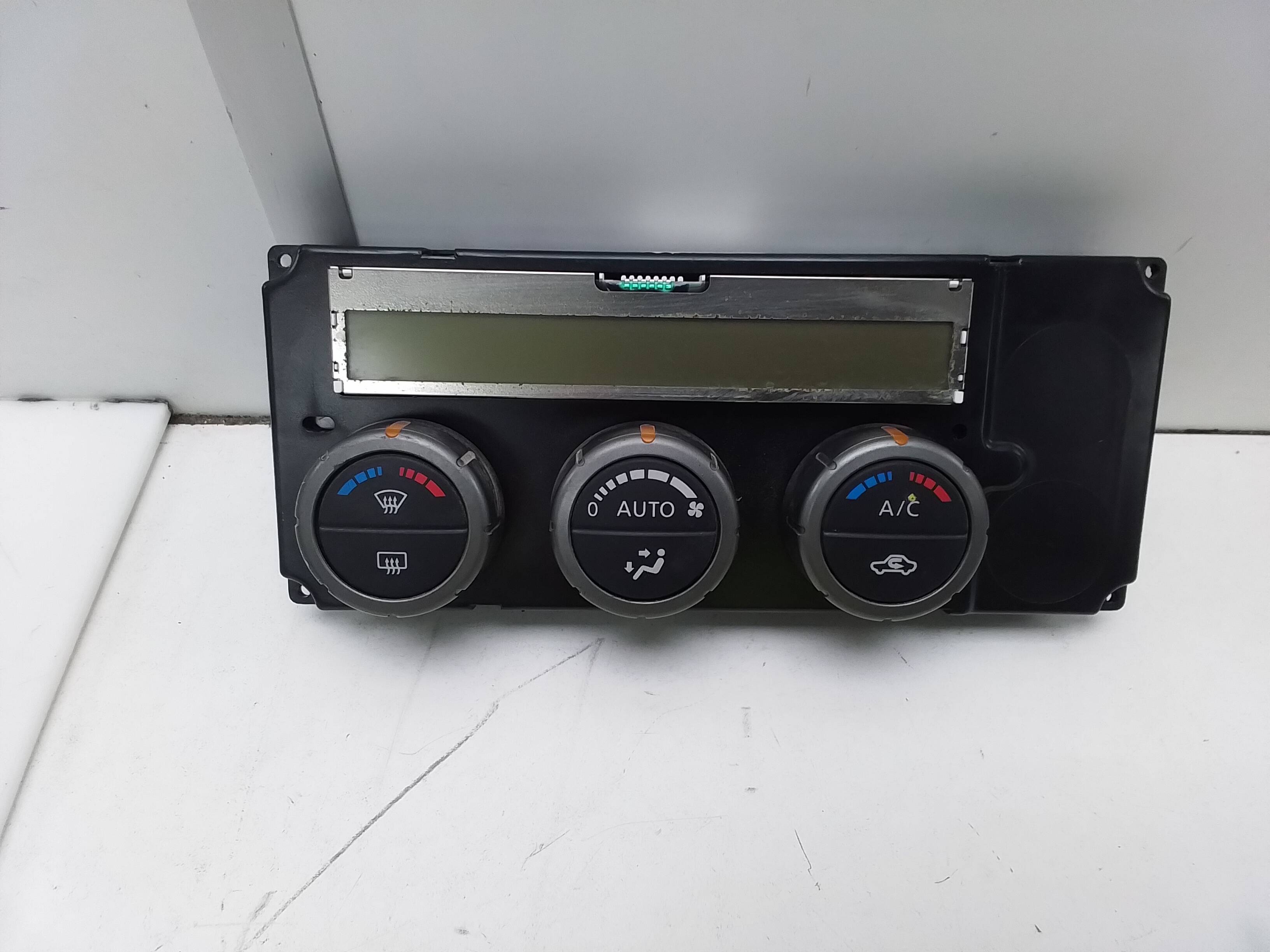 Mando climatizador nissan navara pickup (d40m)(05.2005->)