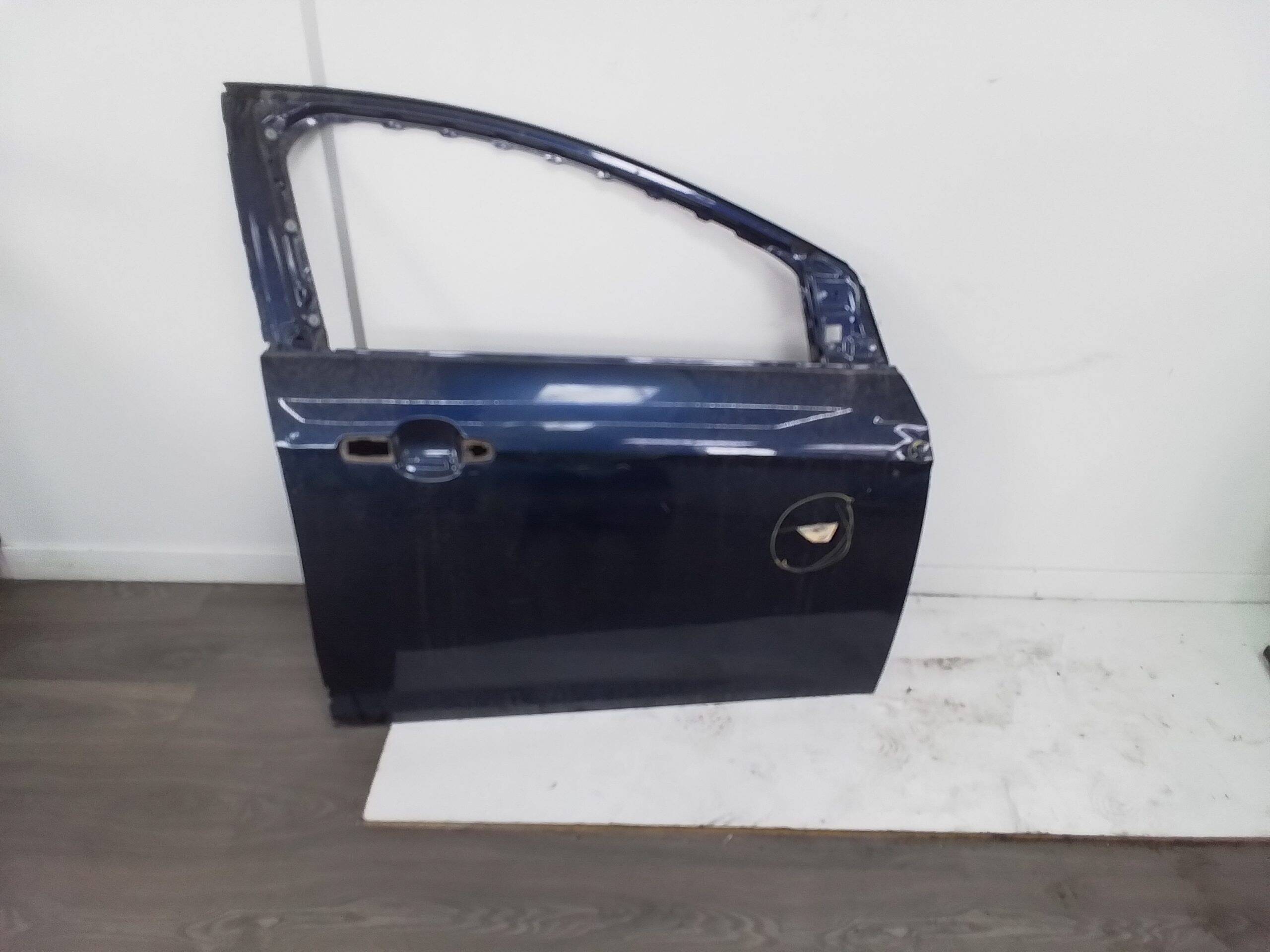 Puerta delantera derecha ford focus berlina (cb8)(2010->)