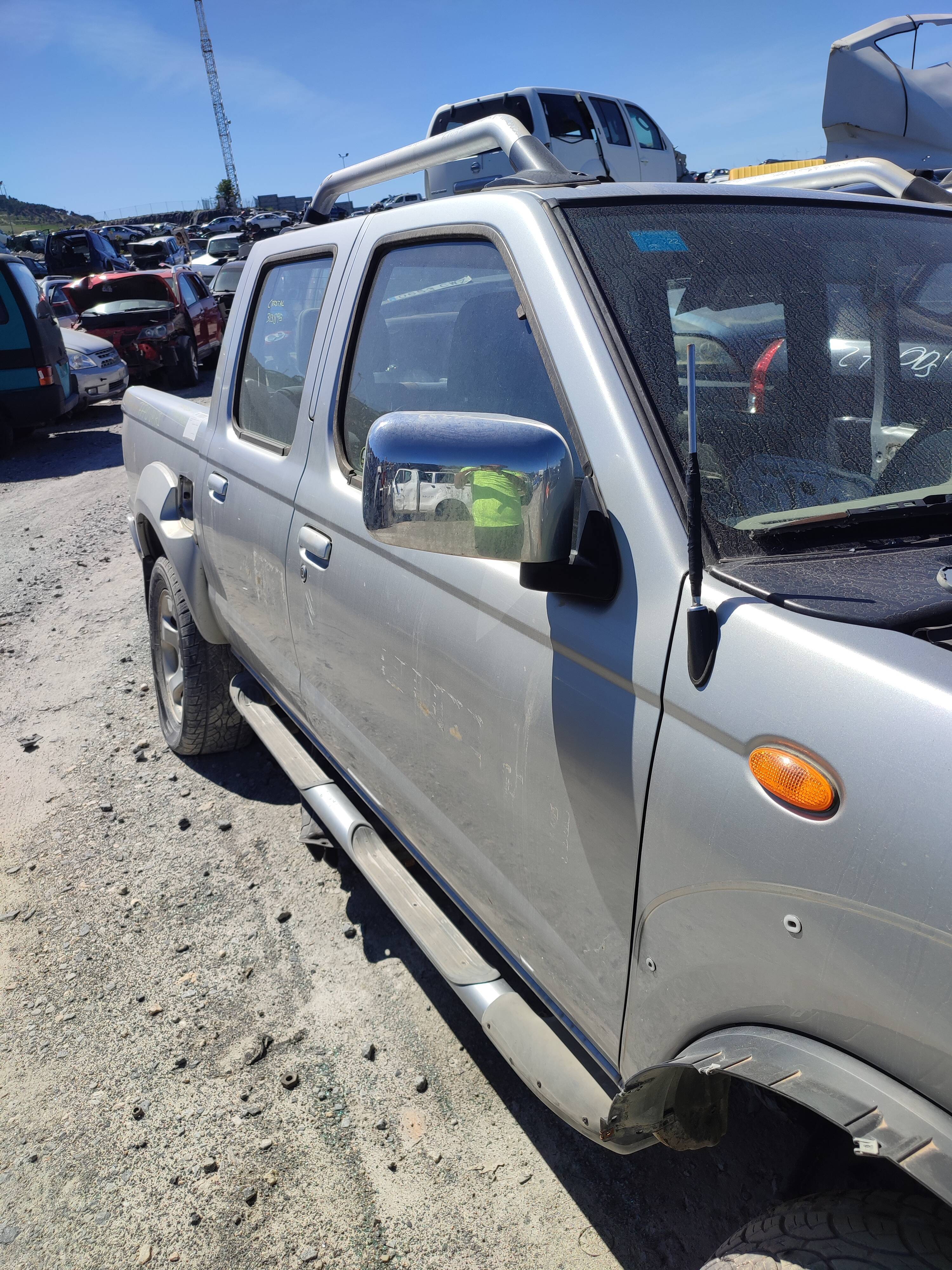 Retrovisor derecho nissan pickup (d22)(02.1998->)