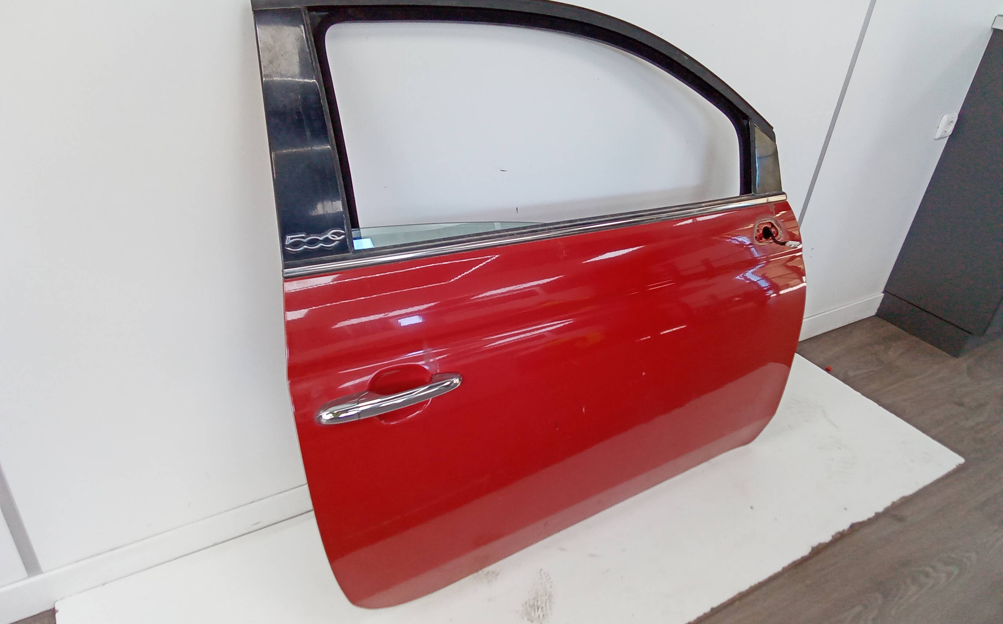 Puerta delantera derecha fiat 500 c