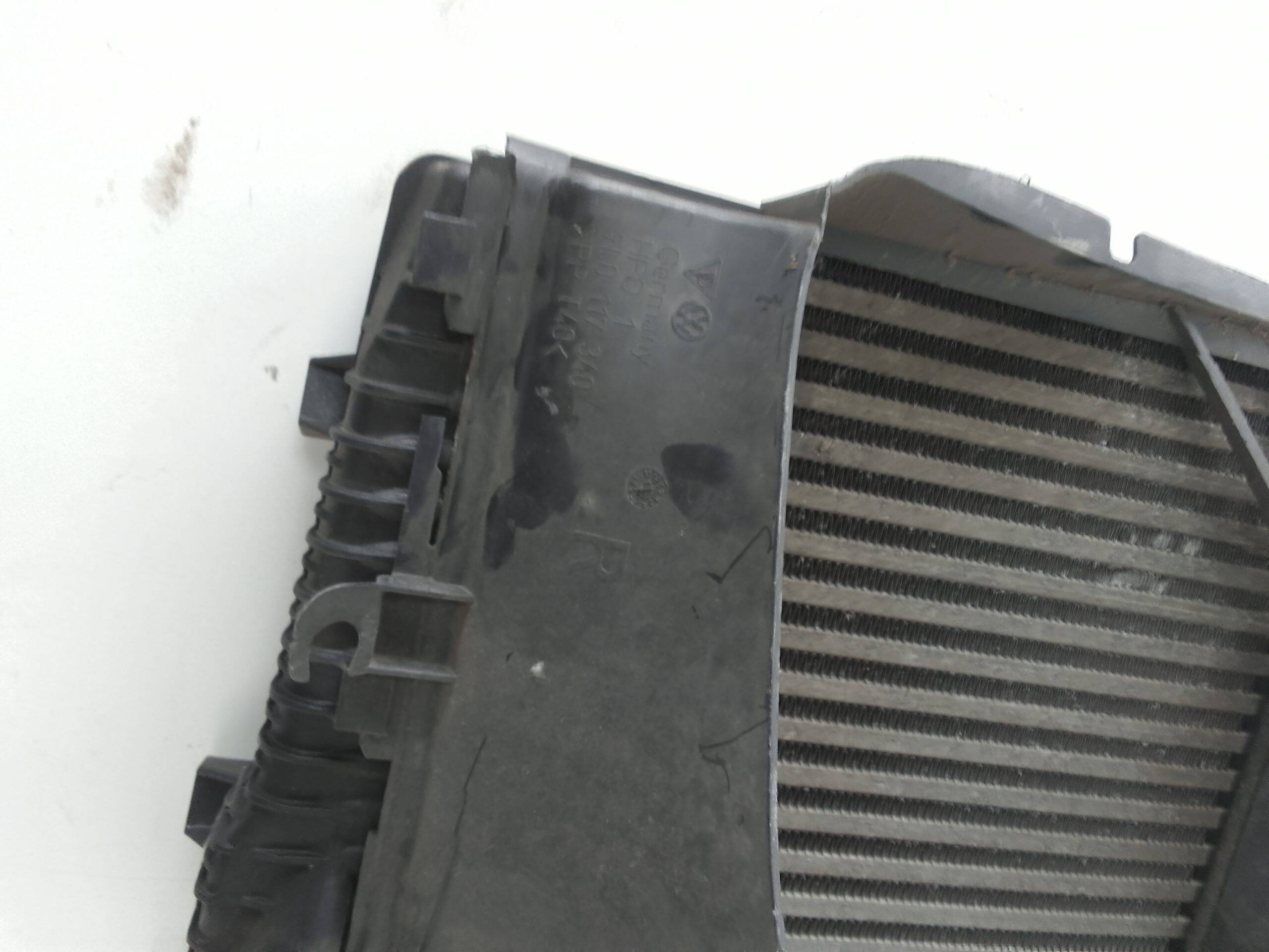 Radiador intercooler derecho volkswagen touareg (7p6)(08.2014->)