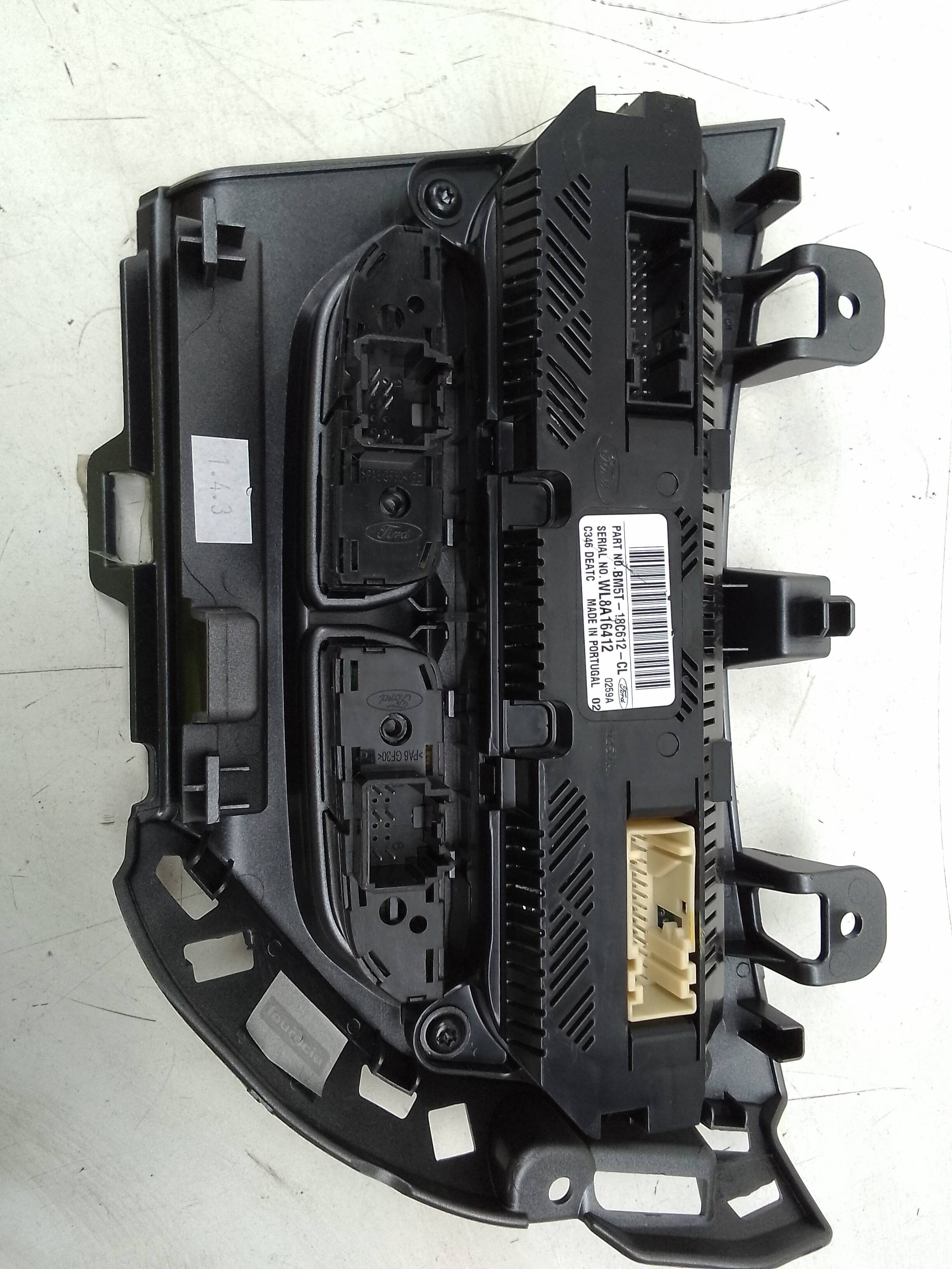 Mando calefaccion /  aire acondicionado ford focus berlina (cb8)(2010->)