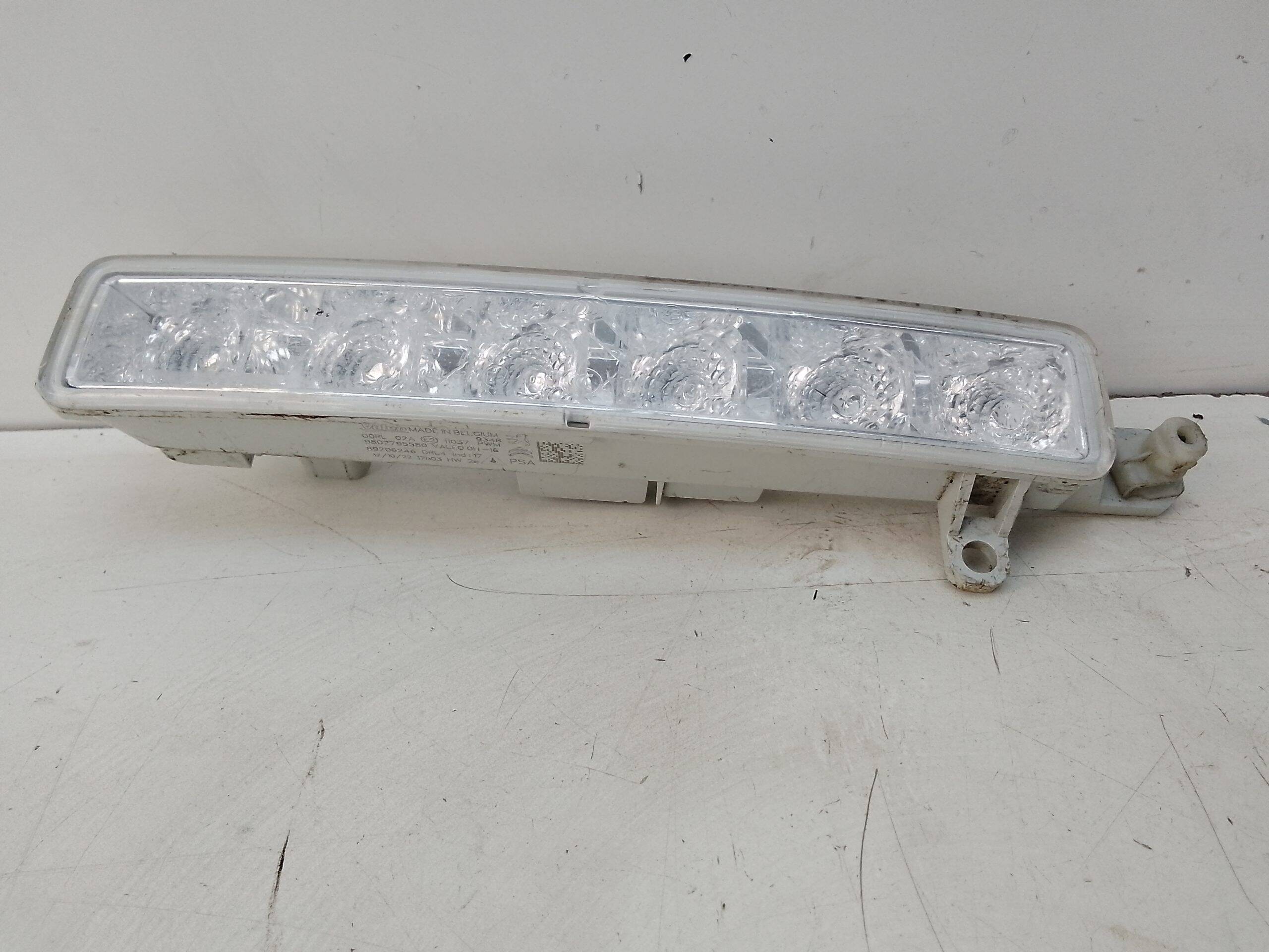 Luz diurna derecha opel vivaro furgón (2019->)