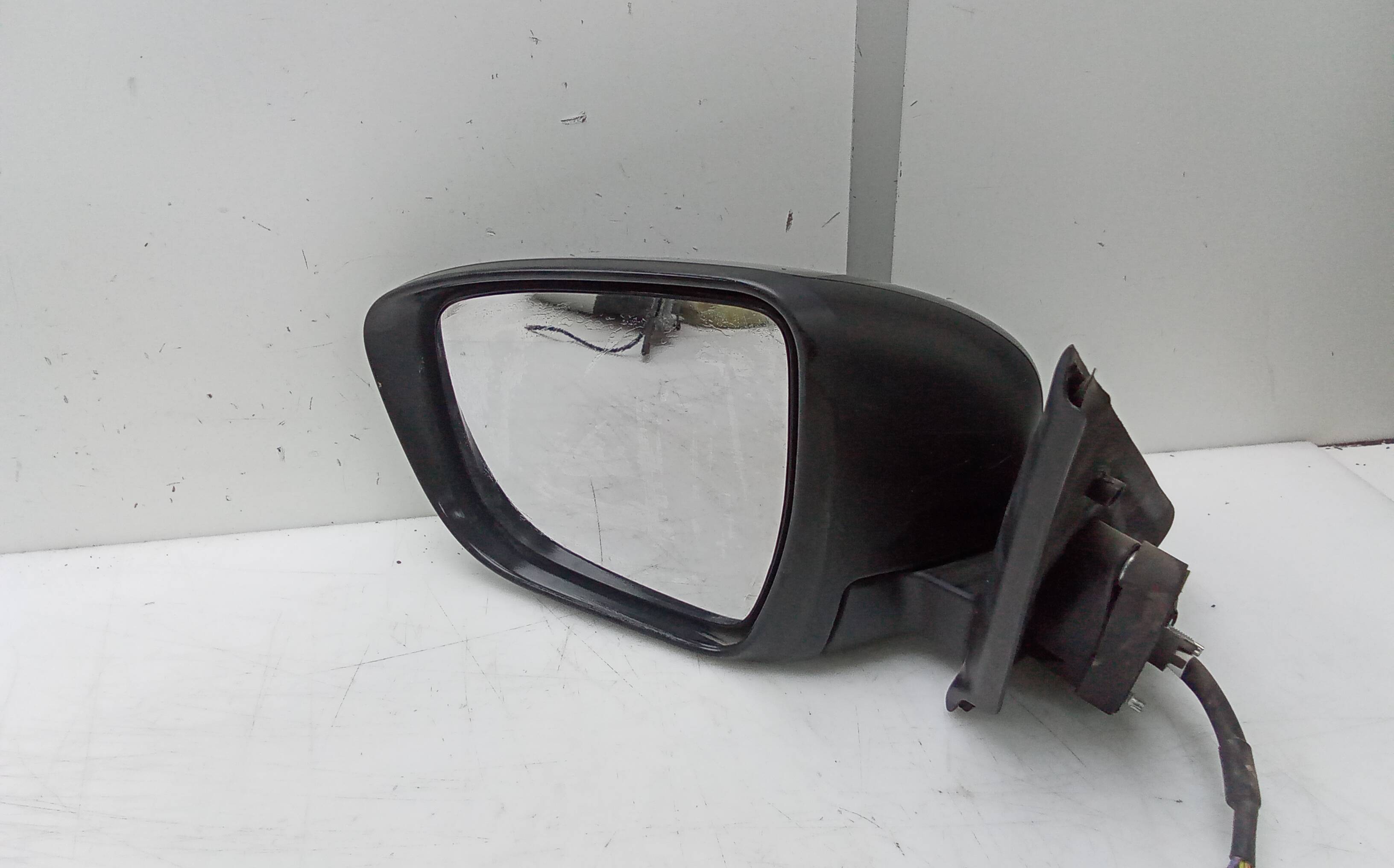 Retrovisor izquierdo electrico nissan juke i (f15e)(06.2010->)