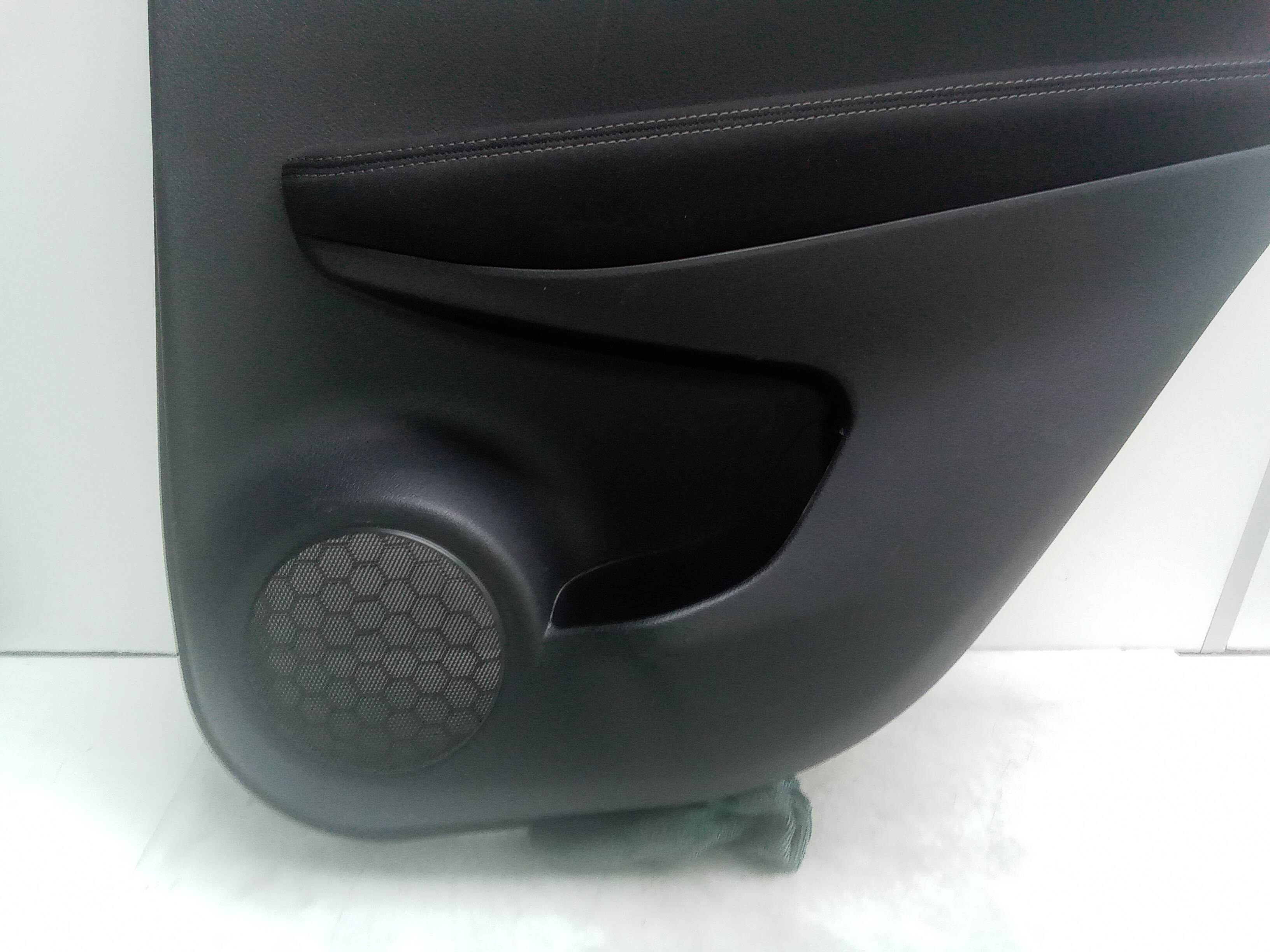 Guarnecido puerta trasera derecha nissan qashqai ii (j11e)(2013->)