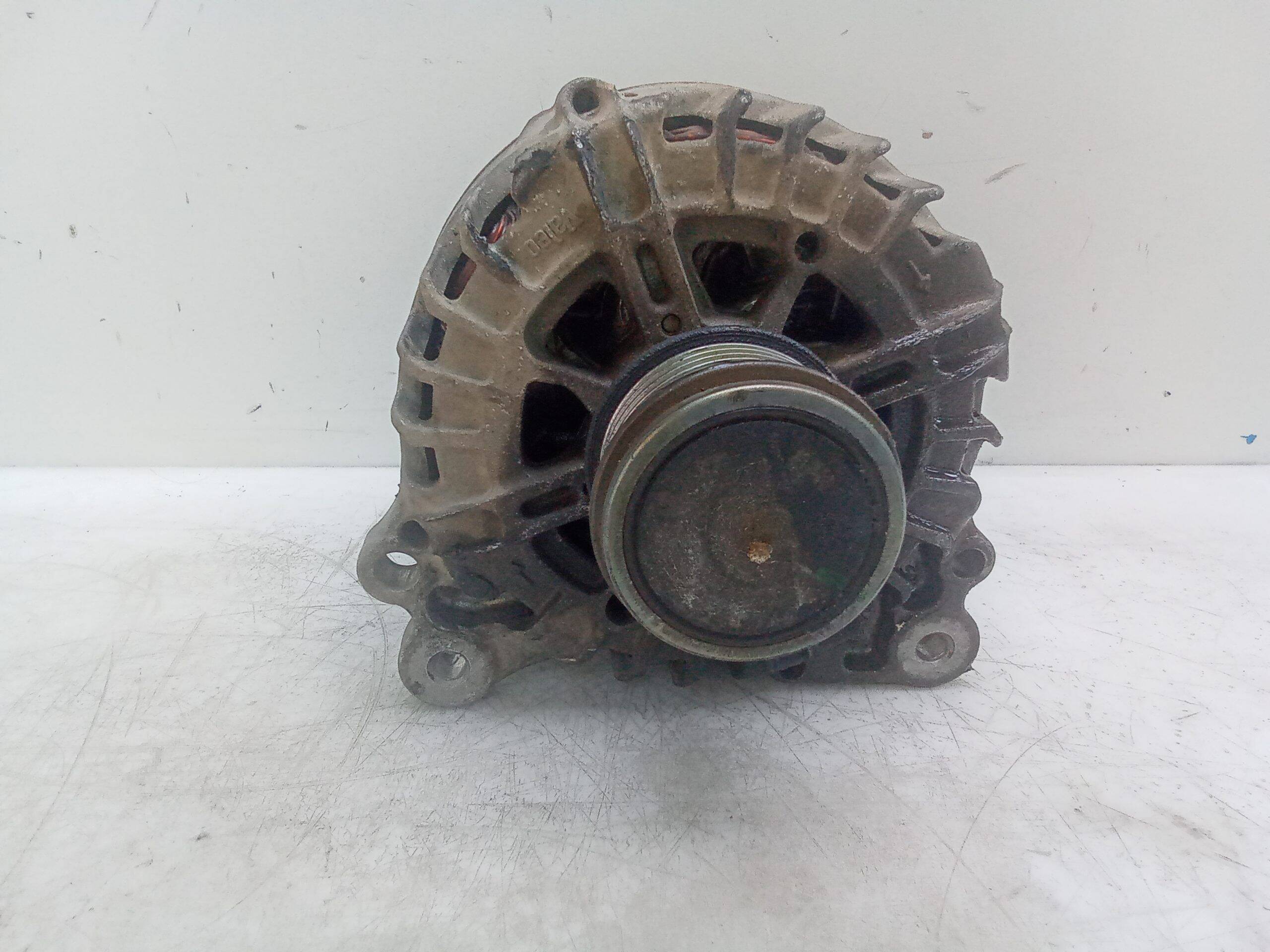 Alternador audi q3 (8ug)(11.2014->)