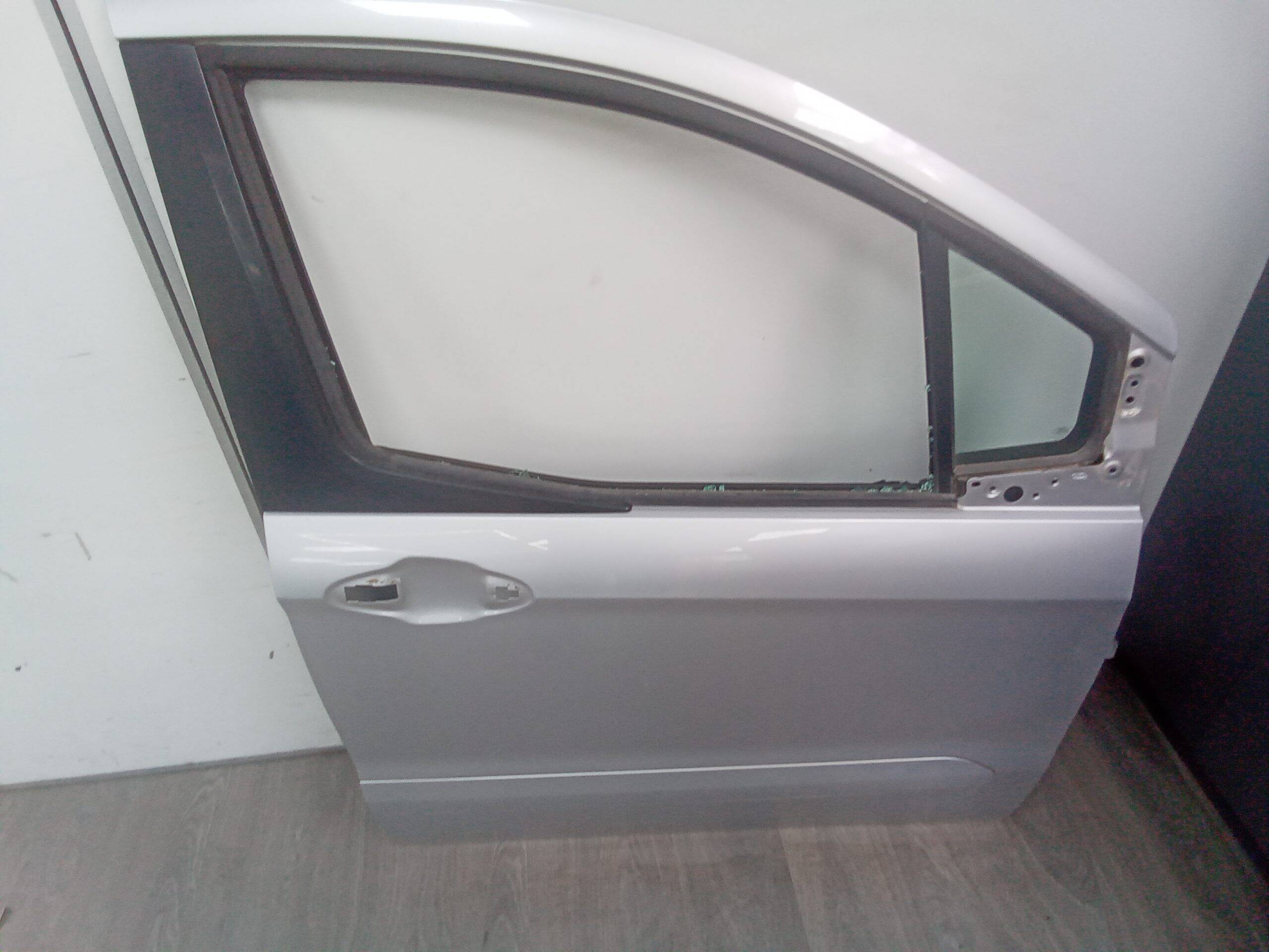 Puerta delantera derecha ford transit courier (c4a)(2013->)