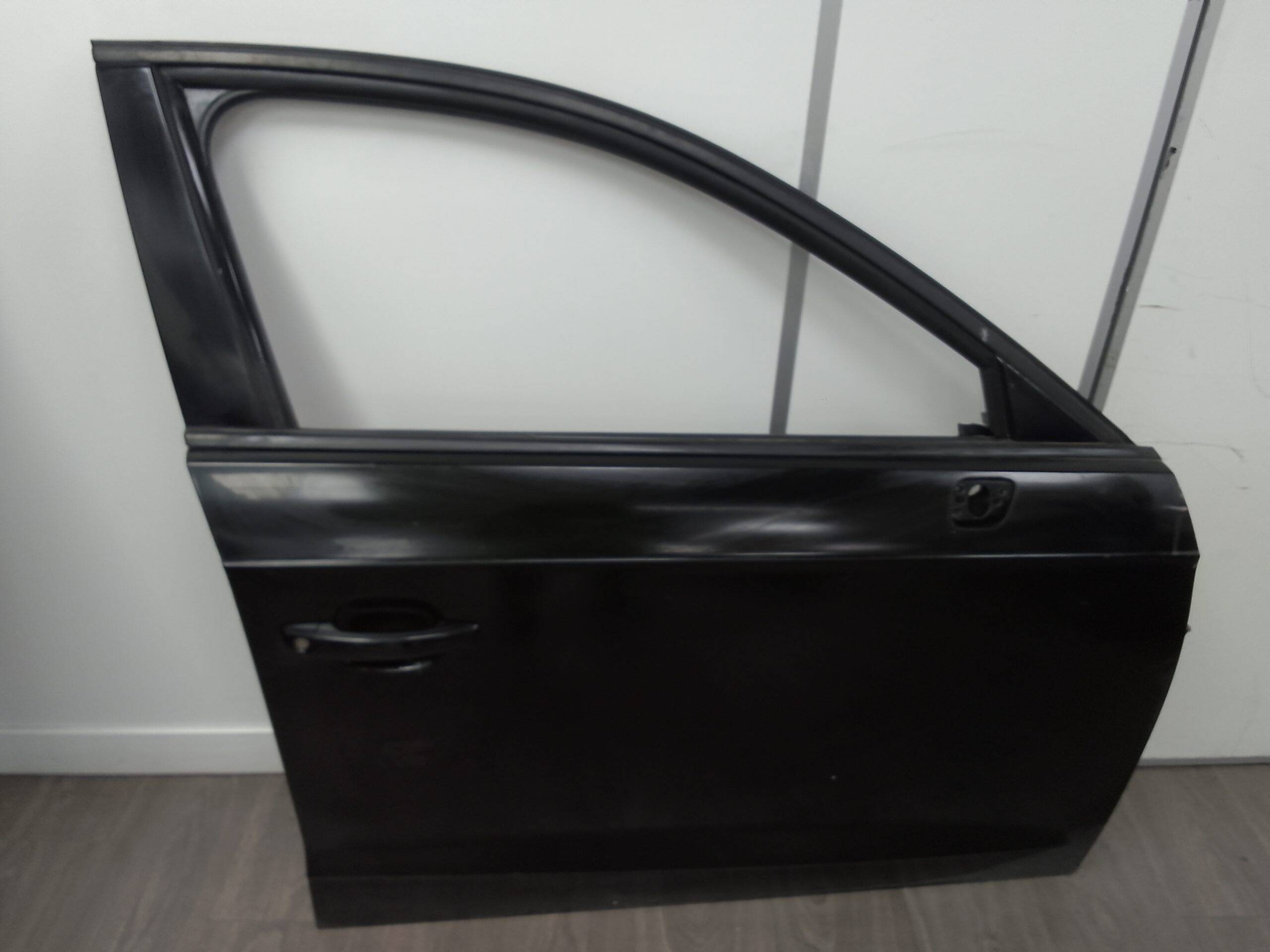 Puerta delantera derecha audi a3 sportback (8va)(09.2012->)