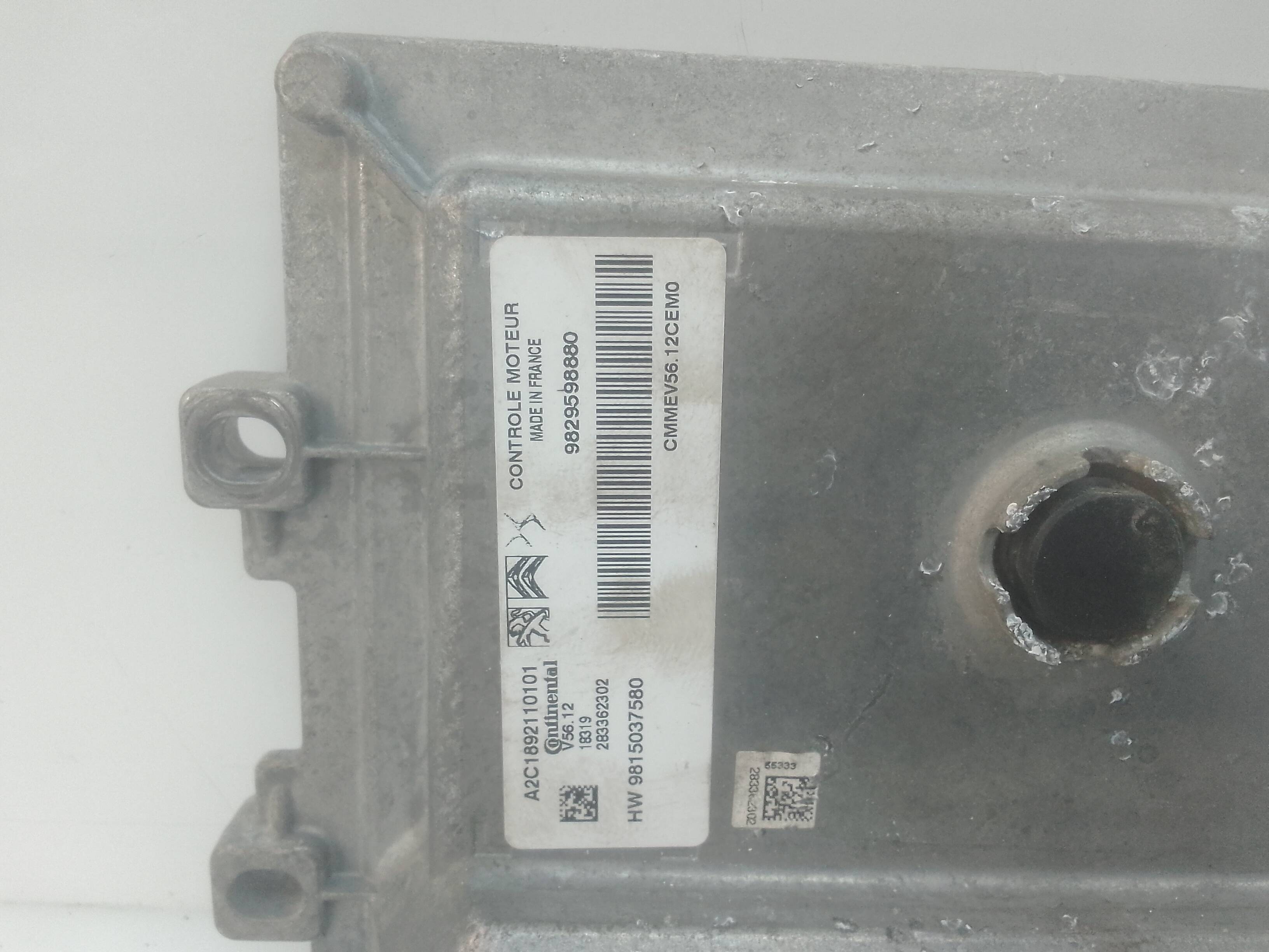 Centralita motor uce peugeot 208 (01.2012->)