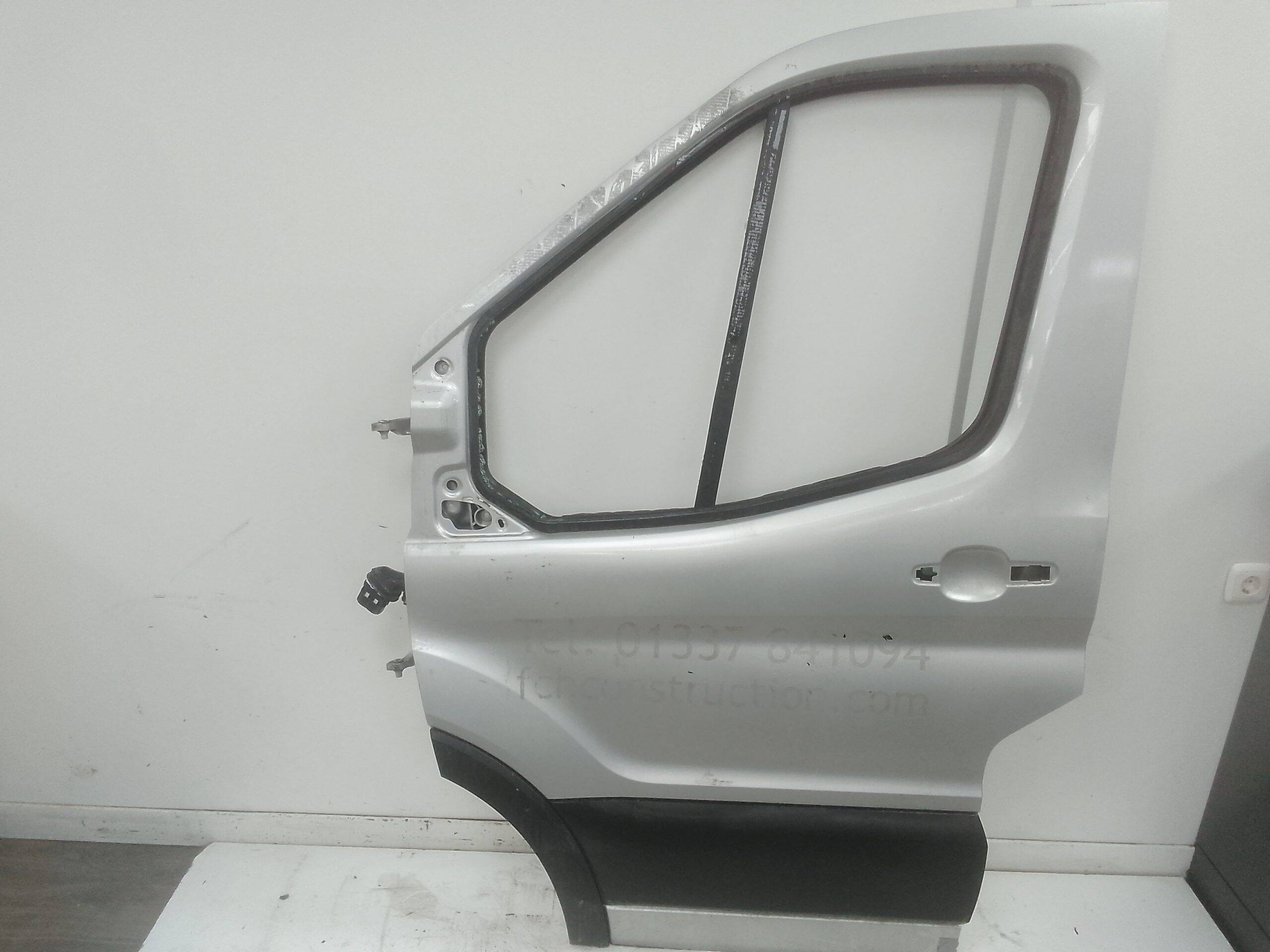 Puerta delantera izquierda ford transit combi (ttg)(2014->)