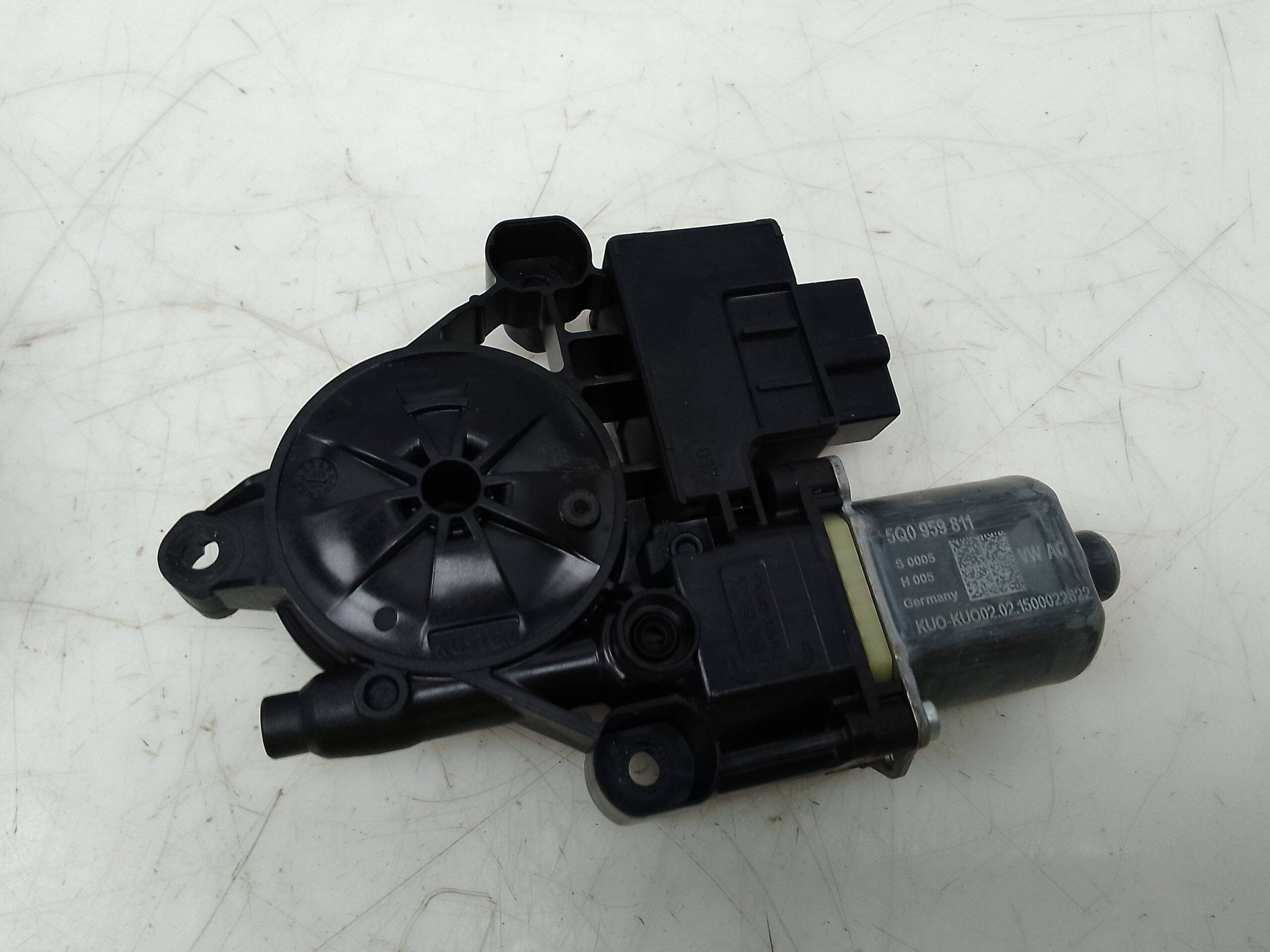 Motor elevalunas trasero izquierdo volkswagen golf sportsvan vii (am1)(12.2013->)